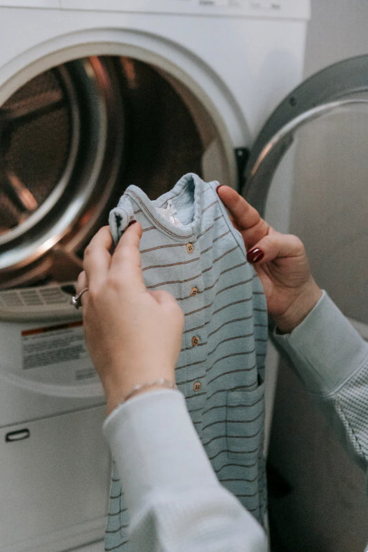 Is Laundry Soap Toxic? 9 Dangerous Toxins in Laundry Detergent